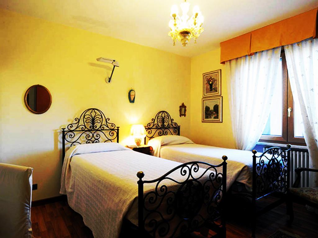 B&B Poesia Verona Habitación foto